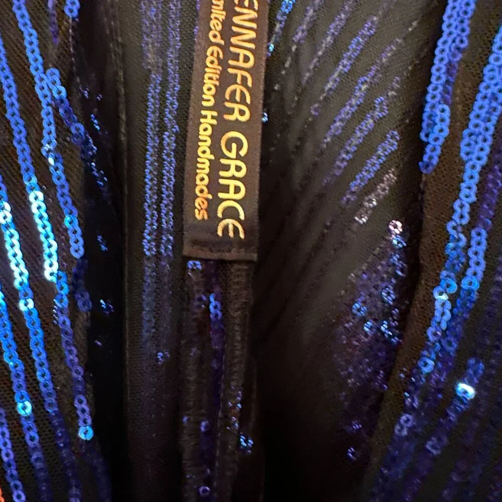 Color-Shifting Sequin Caftan | Jennafer Grace | Petite/XL Fit - Picture 7 of 11